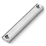 Magnet neodim bloc 80 x 13,5 x 5 mm, &icirc;n carcasă, cu 2 găuri D 3,3 și șanfren D 6,5