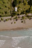 Tablou Canvas, "Oceanul și liniștea tropicală", Valuri, Nisip, Palmieri, Drum, Cabană, Vegetație, Apă, Plajă, Umbre, Cer., 26 x 39 cm, CMCLASS