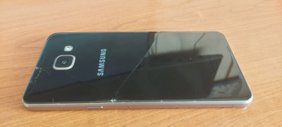 Samsung Galaxy A5 , MODEL SM-A510F , DISPLAY SPART . foto