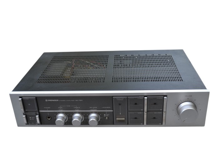 Amplificator Pioneer SA 750