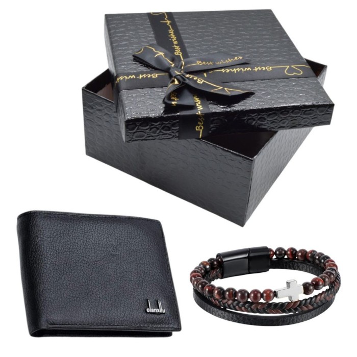Set cadou portofel piele naturala, bratara cu cruciulita, cutie