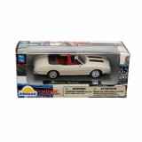 Masina metalica, New Ray, Oldsmobile 442 W-30, 1:43