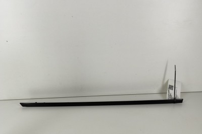 Bandou superior ușă st&amp;acirc;nga spate LAND ROVER RANGE ROVER EVOQUE L538 2017 OEM: BJ32-255A61-A 28419446 foto