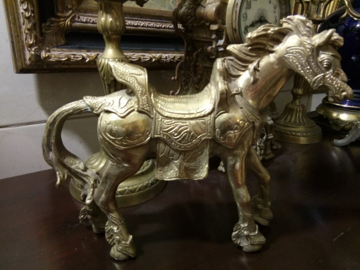 Sculptura cal din bronz masiv