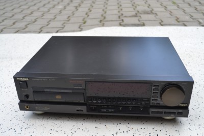 Cd player Technics SL P 777 foto