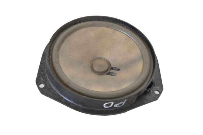 Difuzor ușă dreapta față CHRYSLER YPSILON 2013 OEM: A0121I04 26010434