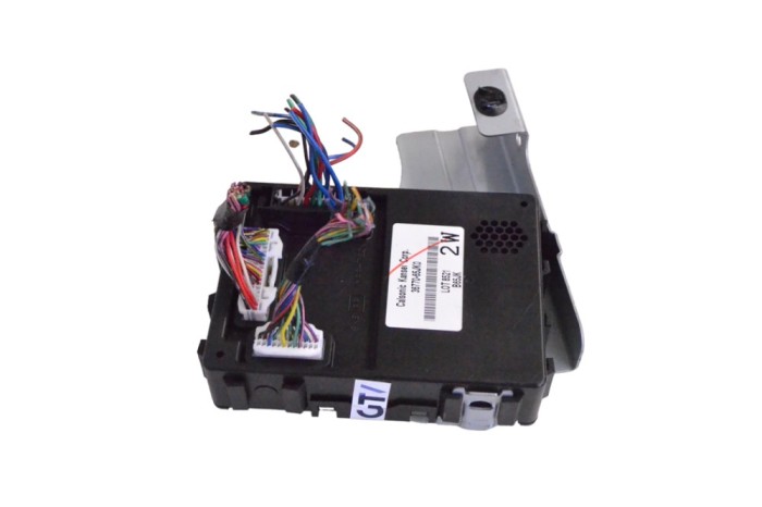 Modul de confort SUZUKI GRAND VITARA II JT, TE, TD 2008 OEM: 36770-65JK0 17579895