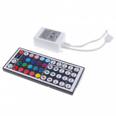 Controler cu telecomanda Banda LED RGB 144W 12V 6A – 44 butoane