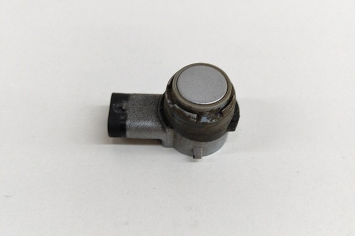 Senzor de parcare spate AUDI A4 Avant 8W5, B9 2016 OEM: 5Q0919275B 26367833