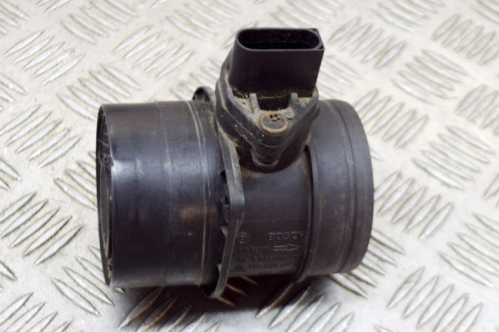Debitmetru de aer VW PHAETON 3D_ 2004 OEM: 0281002461,074906461B 13558012