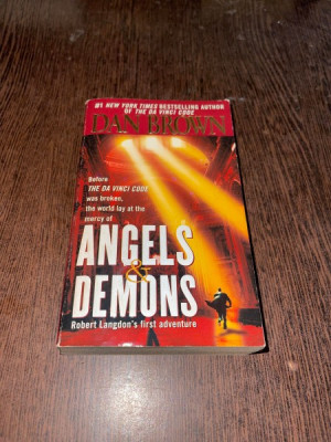 Dan Brown - Angels and demons foto