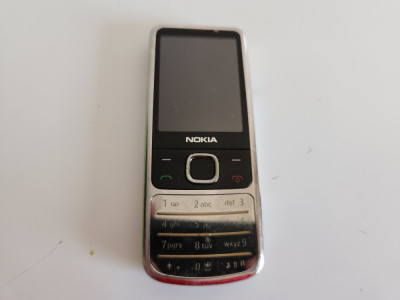 Telefon Nokia 6700 classic argintiu folosit foto