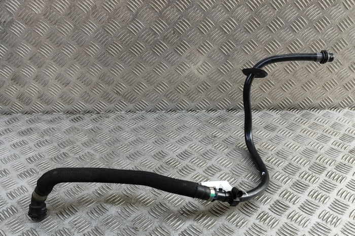 Furtun de lichid de răcire MERCEDES-BENZ GLE W167 2024 OEM: A1678308503 31091086