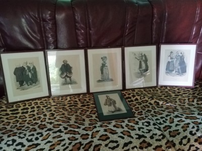 Lot vintage de 5 litografii cu port popular foto