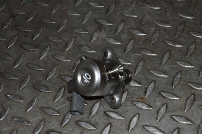 Pompa de combustibil BMW X5 E70 2010 OEM: Off-road | 12216487 foto