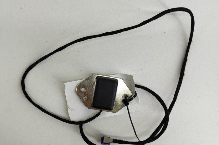 Antena JEEP COMPASS MK49 2011 OEM: 05064187AA 22903972