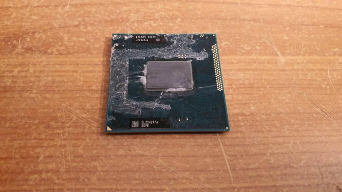 procesor Intel Core i3-2328M (3Mb, 2.20 GHz) Socket G2 Sandy Bridge ivy SR0Tc