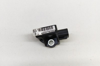 Senzor de impact dreapta spate HONDA CIVIC X Hatchback FC_, FK 2021 OEM: 77970-T6A-J110-M2 | 27283492 foto