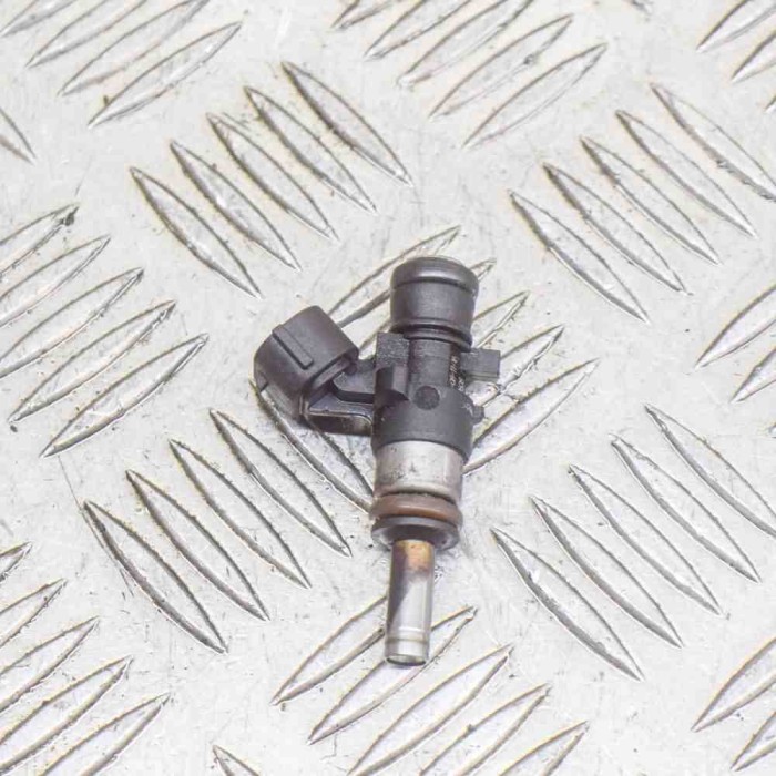 Injector de combustibil VW GOLF VII 5G1, BQ1, BE1, BE2 2017 OEM: 0280158266,06L906031A 12128919