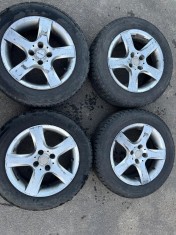 V&acirc;nd jante aliaj si anvelope iarna 185/65 R15 88T