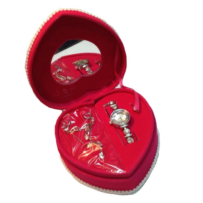 SET ACCESORII DAMA, SET CADOU DAMA SET ACCESORII DAMA, SET CADOU DAMA