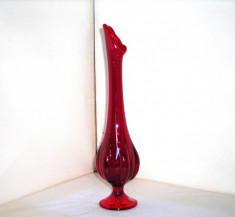 Vaza pedestal polilobata cristal rosu rubin, suflata manual ? Viking Glass U.S.A foto