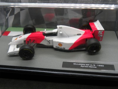Macheta Formula 1 McLaren MP 4/4 Ayrton Senna 1988 Altaya 1:43 foto