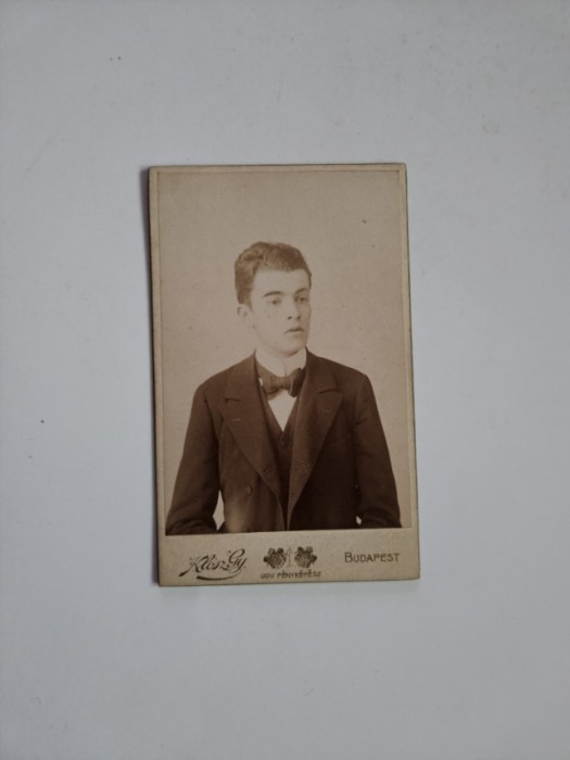 CDV Atelierul renumitului fotograf Klosz Gyorgy, Budapesta, Portret barbat, Austro-Ungaria, ca. 1880!