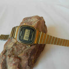 Ceas Casio de dama ,vintage , digital Cod C14