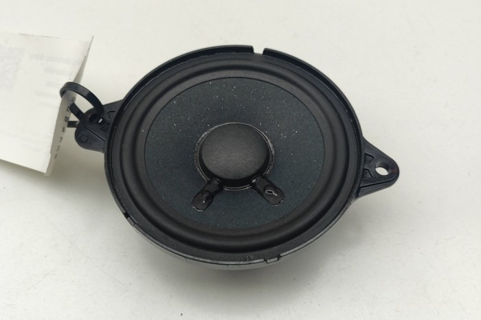 Difuzor ușă st&acirc;nga față AUDI Q5 FY 2020 OEM: 80A035303 | 31693506