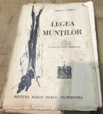 U, Carte Regalista . Legea Muntiilor