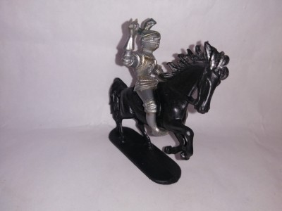 bnk jc Germania - Jean Hoeffler - cavaler medieval cu sabie - calare foto