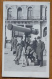 Cumpara ieftin Foto originala , La Cercul Militar , Gheorghe Dinu ( Stephan Roll ) cu prietenii