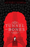 Tunnel of Bones | Victoria Schwab, Scholastic