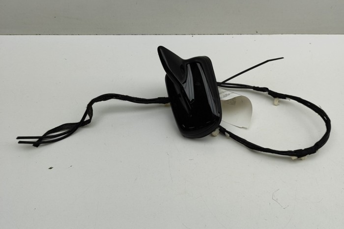 Antena AUDI Q2 GA 2024 OEM: 4M0035503R | 31951661