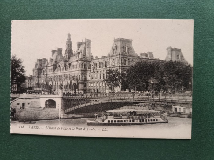 Carte postala Vedere hotel si podul Arcole -Paris , necirculata ,anii 1920