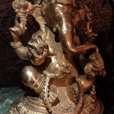 Sculptura din bronz masiv de dimensiuni impresionante Ganesha