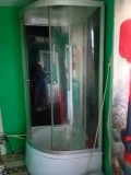 Cabina de dus și boiler de 80 la preț de 1000 lei
