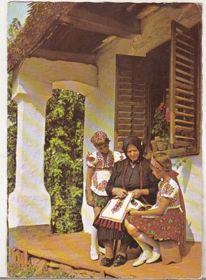 bnk cp Ungaria - Costume populare - circulata foto