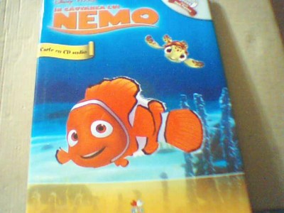 Disney Pixar - IN CAUTAREA LUI NEMO ( carte cu CD audio ) / editura Litera, 2011 foto