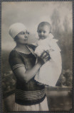 Mama cu bebelus// foto tip CP, Foto-Lux Iasi, Romania 1900 - 1950, Portrete
