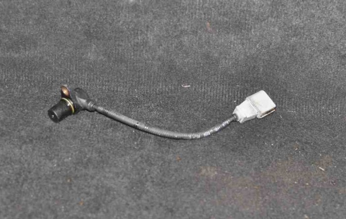 Senzor de poziție ax cu came VW PASSAT B6 3C2 2007 | 2115478