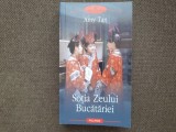 AMY TAN SOTIA ZEULUI BUCATARIEI -