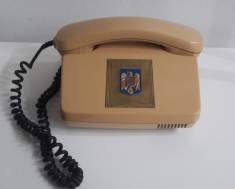 telefon vechi cu stema Romaniei anii 90 foto