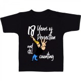 Cumpara ieftin Tricou &quot; 18 ani &quot;