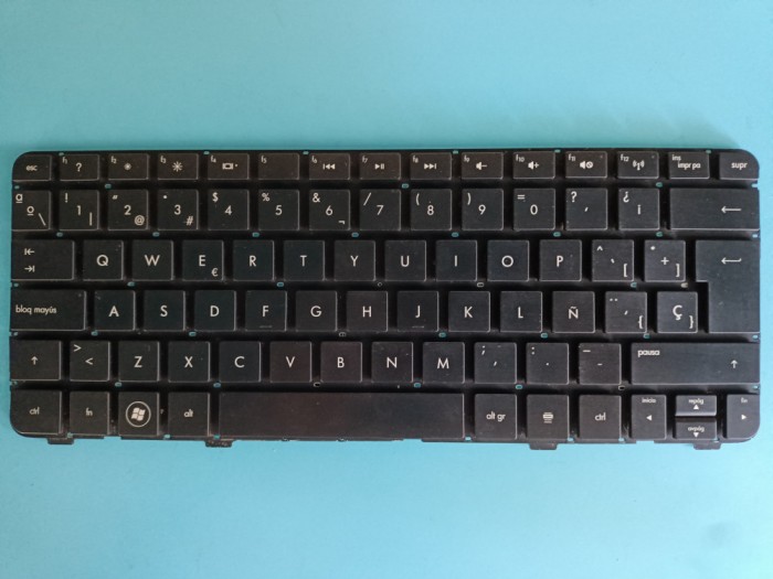 Tastatura HP dm1-3000 dm1z-3000 dm1-4000 AENM9P210