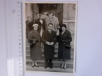 Fotografie mare de grup foto
