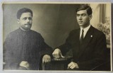 Fotografie tip carte postala, doi barbati, Chisinau 1933