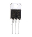 TRIAC,6A 600V TO-220AB BTA06-600BWRG STMICROELECTRONICS