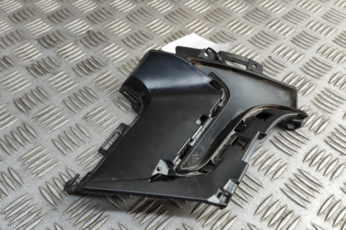 Suport bara de protecție st&acirc;nga față AUDI A6 C8 Avant 4A5 2024 OEM: 4K0807697,4K0807629 31304393